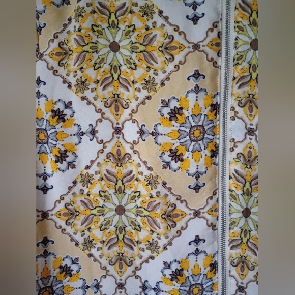 Lulus Floral Yellow & White Mini Dress Size XS - Picture 10 of 13